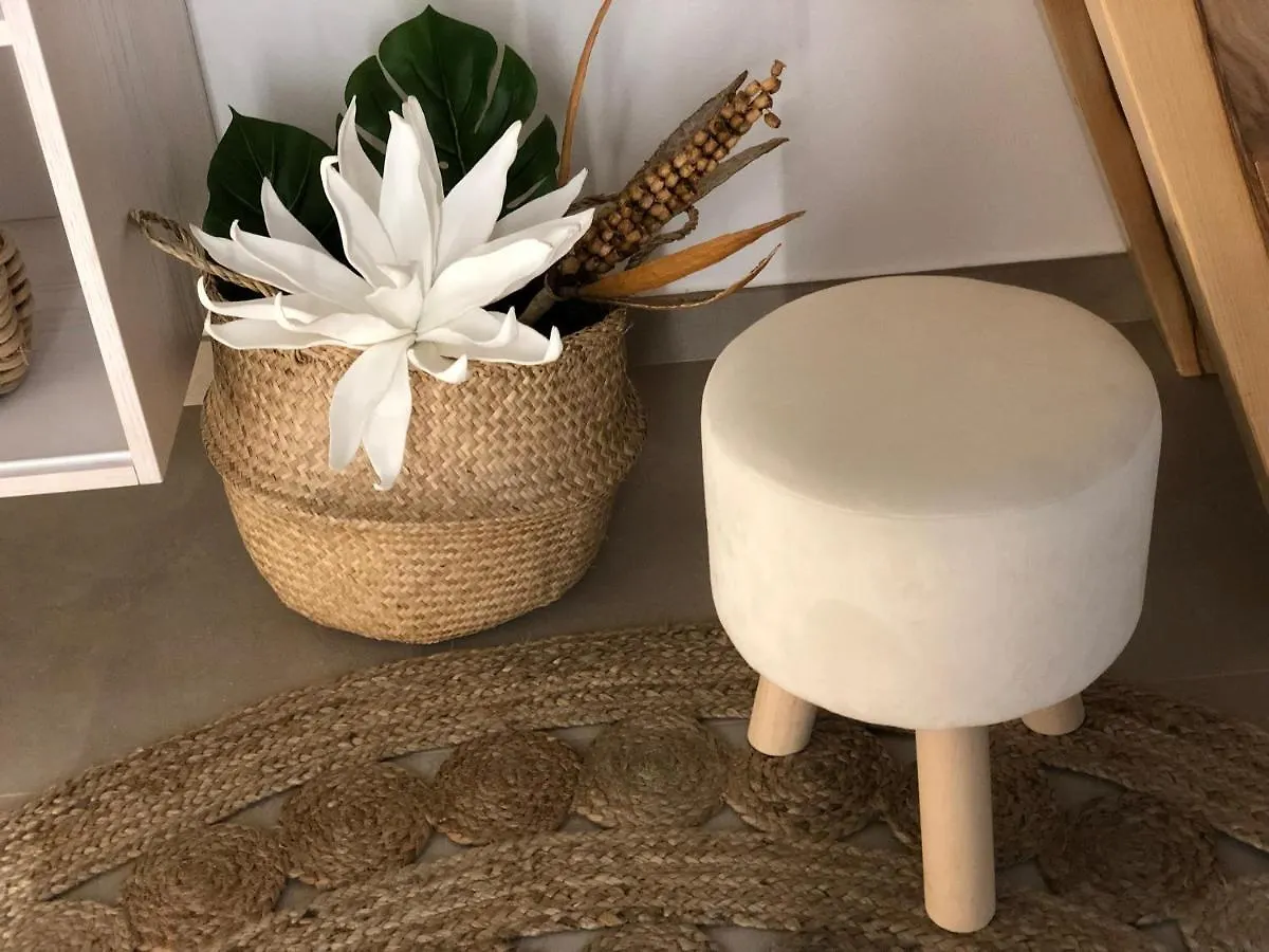 B&B Le Onde Praiola Terrasini 2*,