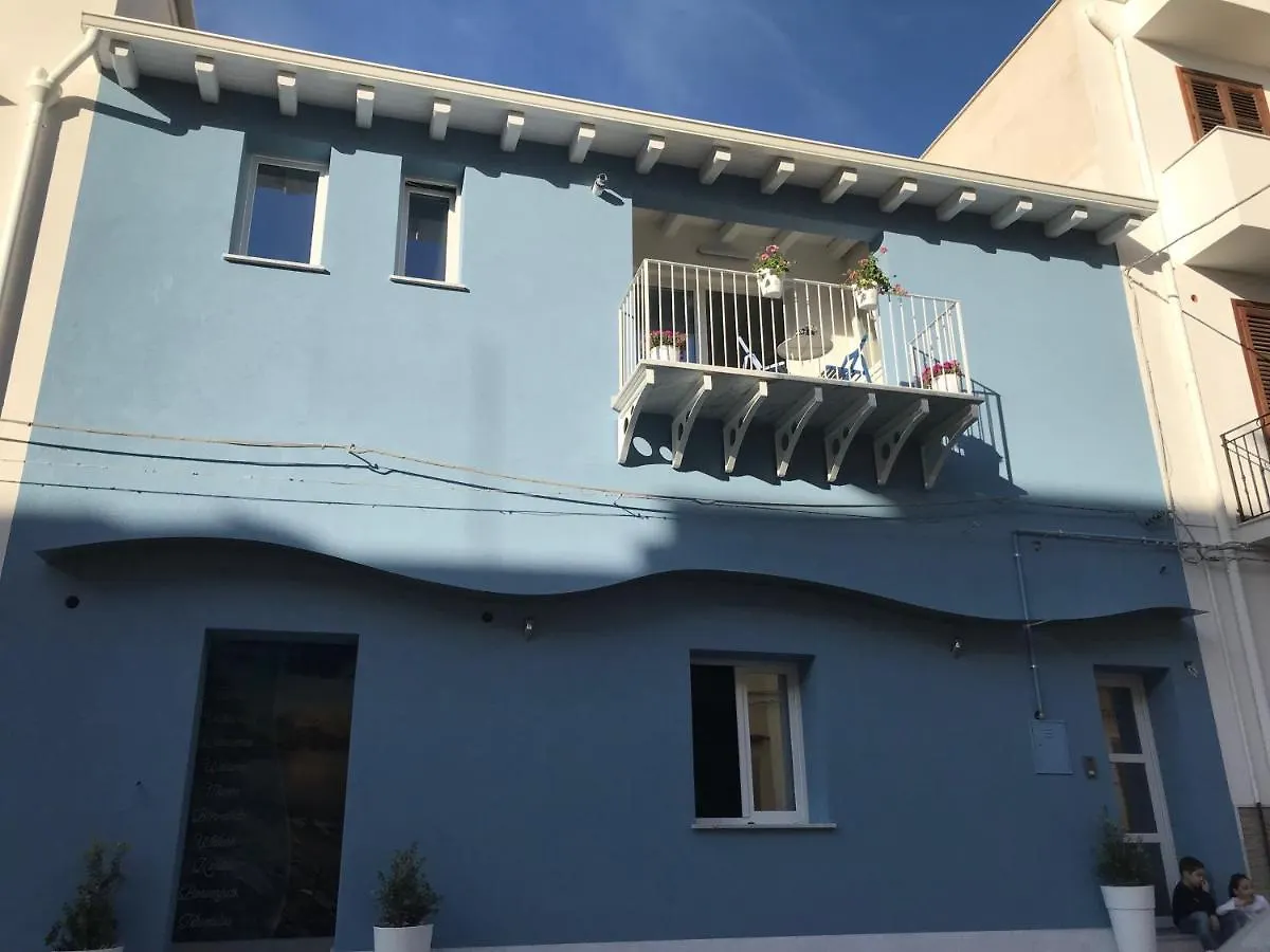 B&B Le Onde Praiola Terrasini Bed & Breakfast